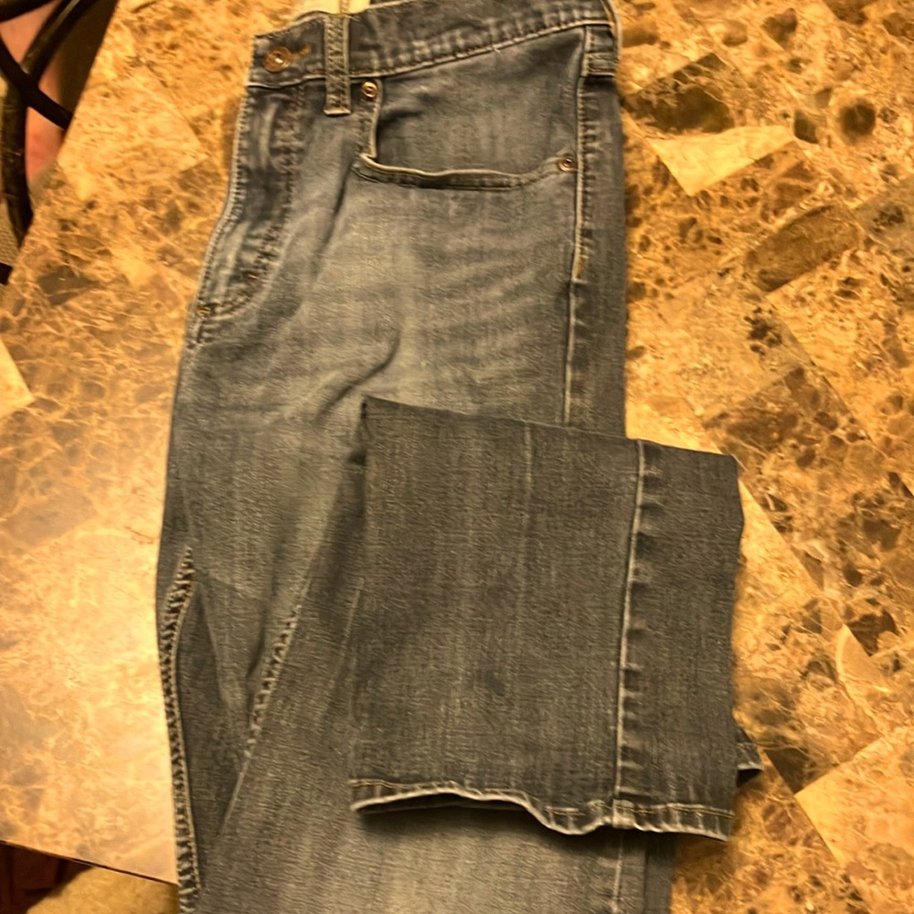 EC mean Wrangler slim straight jeans 2 pair deal!